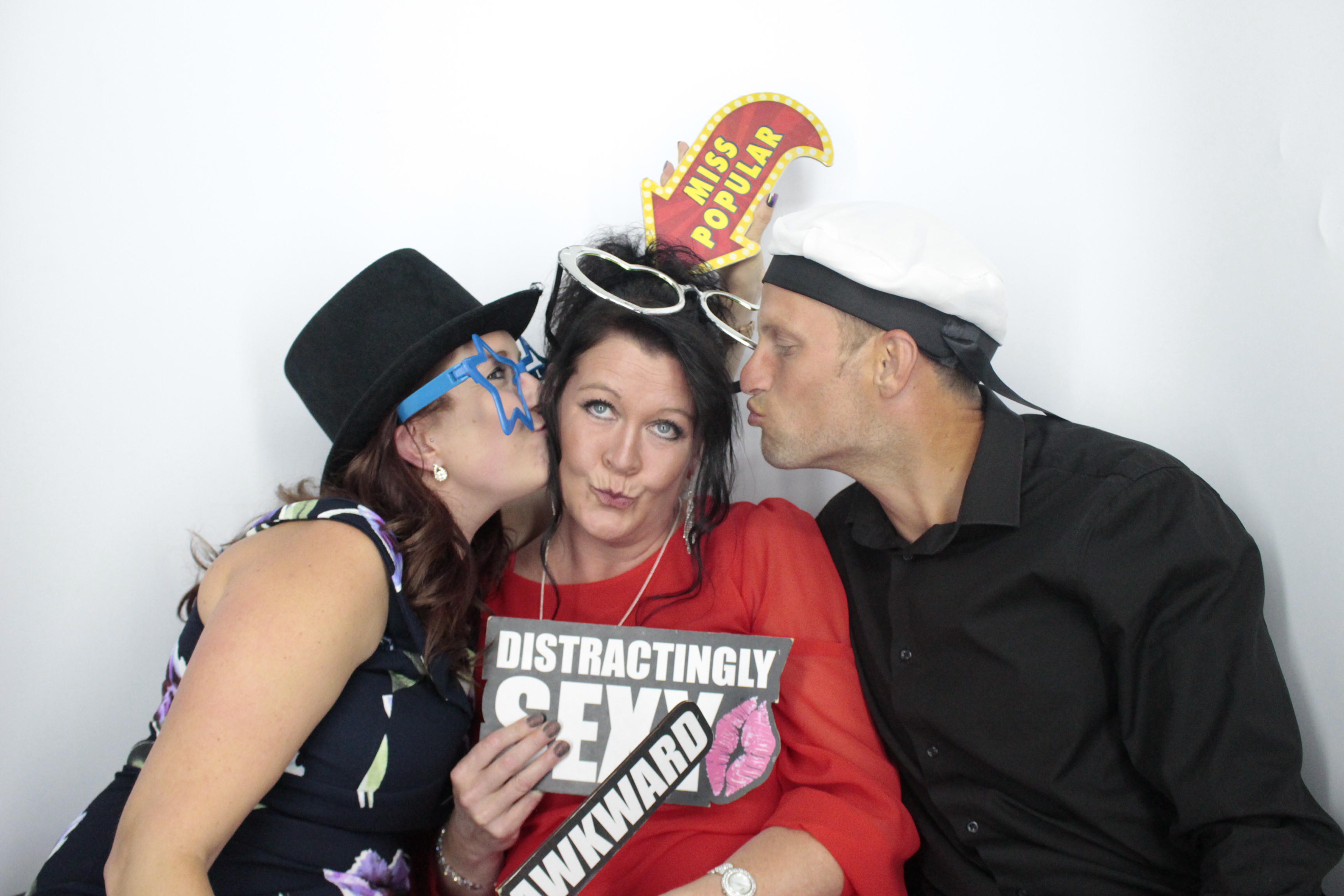 Kim & Andy's Wedding | View more photos from the event at gallery.myphotoboothexperience.co.uk/u/MyPhotoBoothExperienceLtd/Kim-Andys-Wedding